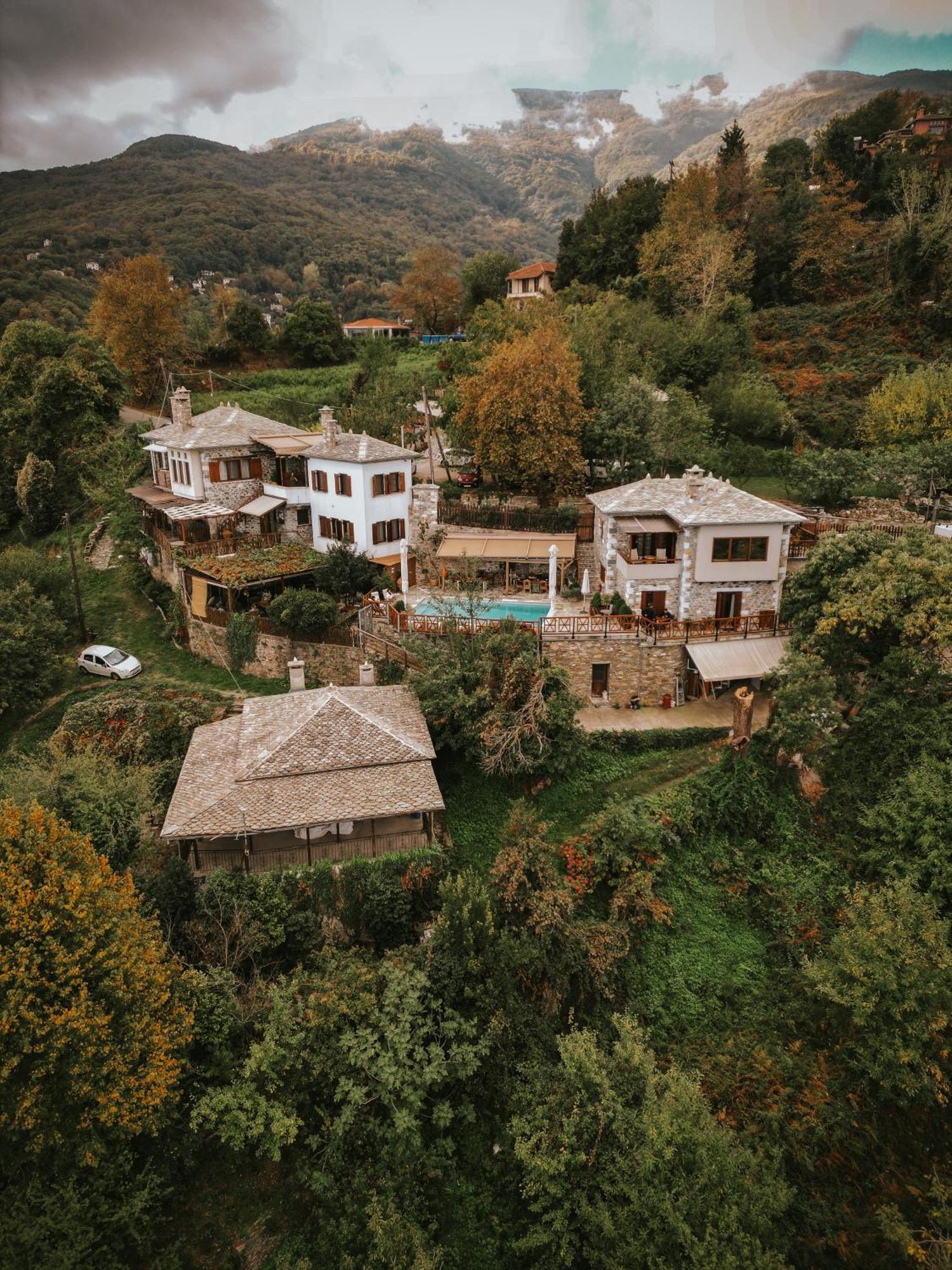 Hotel Adama à Mourésion Extérieur photo